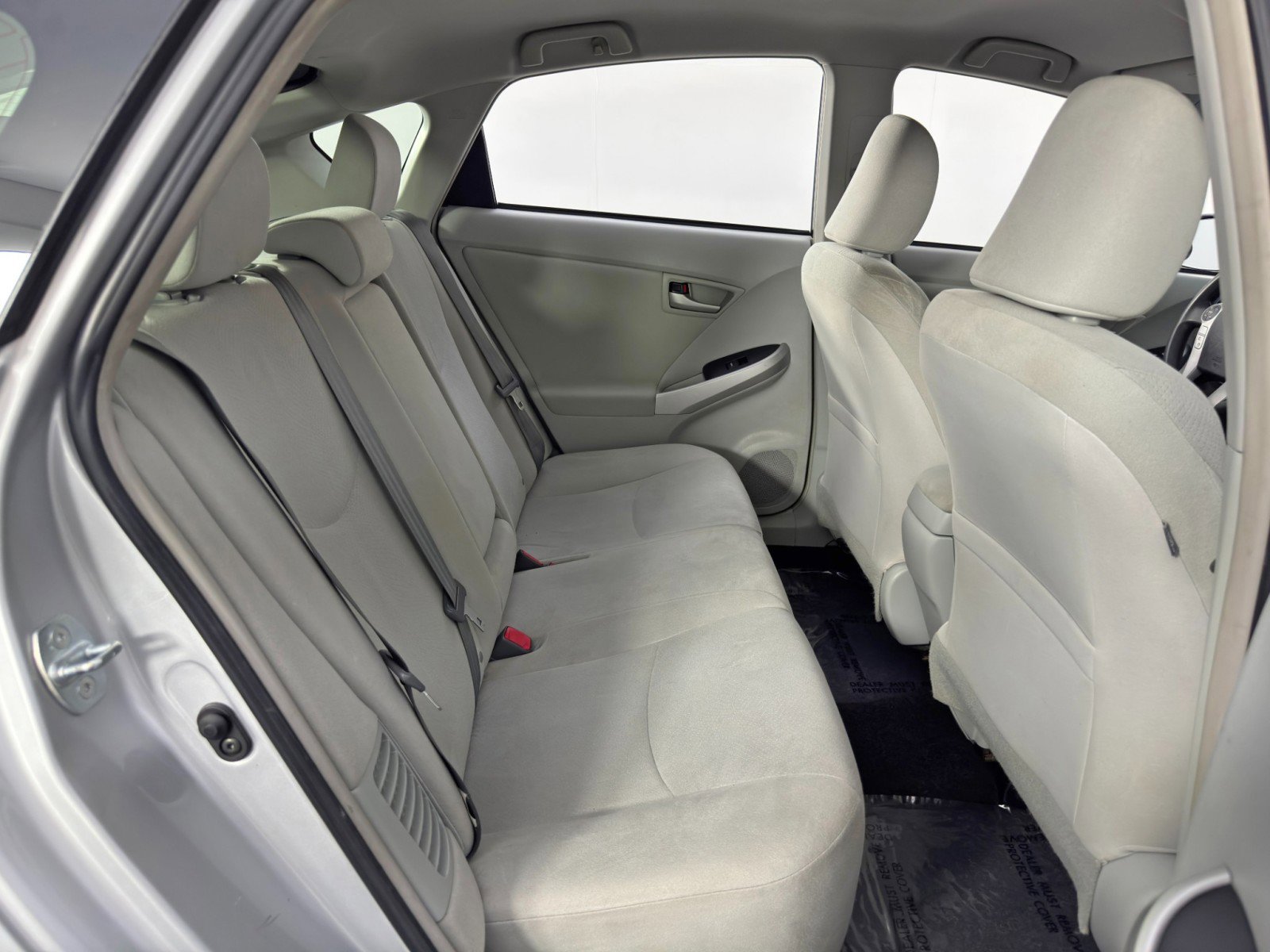 Used 2015 Toyota Prius Two image 32