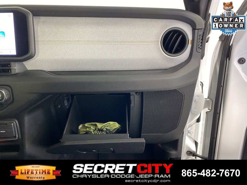 Used 2024 Jeep Wrangler Unlimited AWD/4WD image 32