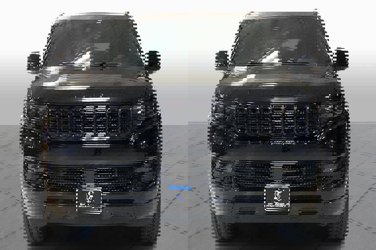 Used 2024 Jeep Wagoneer Series II image 3