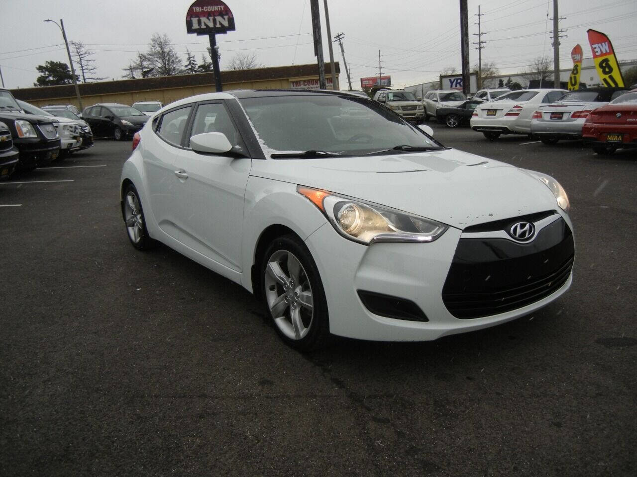 Used 2013 Hyundai Veloster image 56