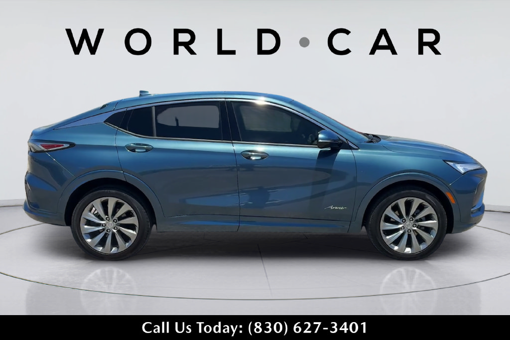 Used 2025 Buick Envista Avenir FWD image 4