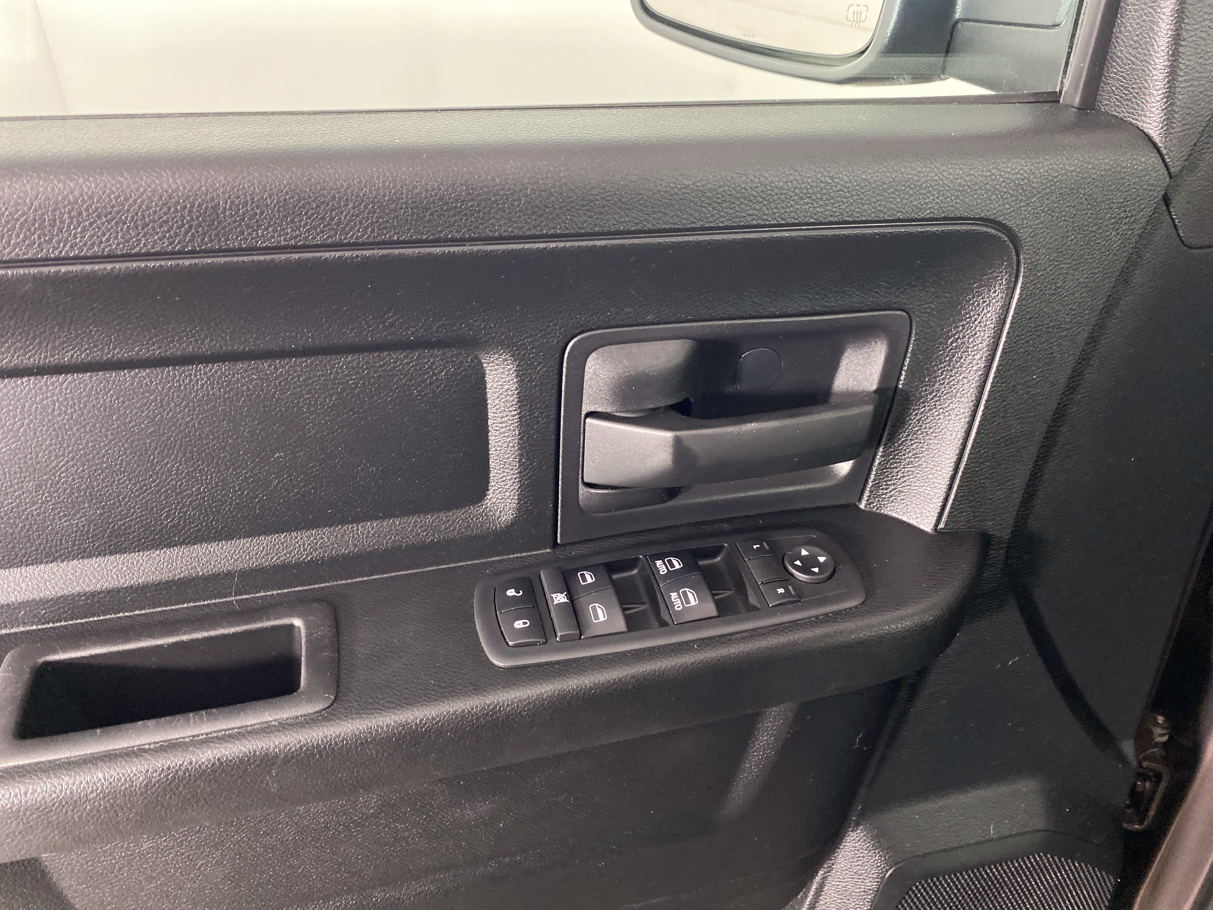 Used 2018 RAM 1500 Tradesman w/ Popular Equipment Group AWD/4WD image 13