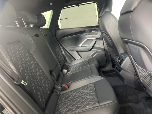 New 2026 Audi SQ5 Premium Plus image 16