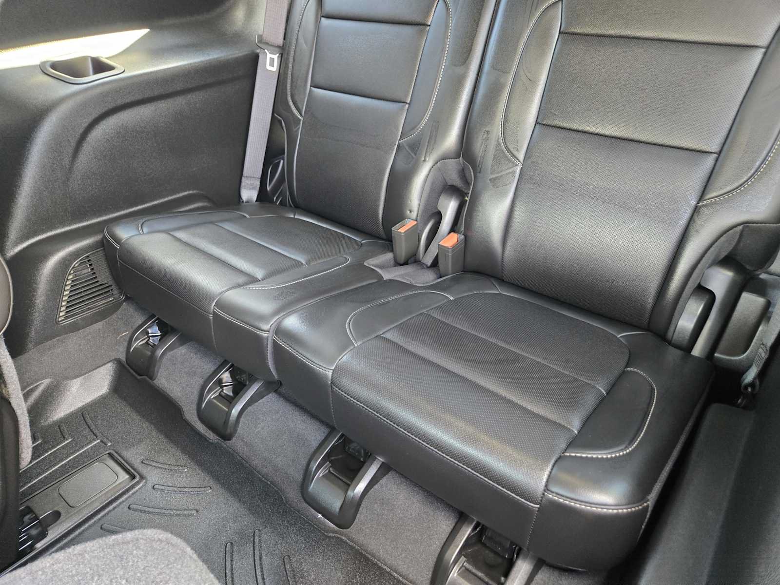 Certified 2023 GMC Acadia SLT w/ Elevation Edition FWD image 31
