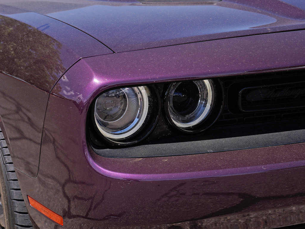 Used 2022 Dodge Challenger SXT w/ Blacktop Package RWD image 2