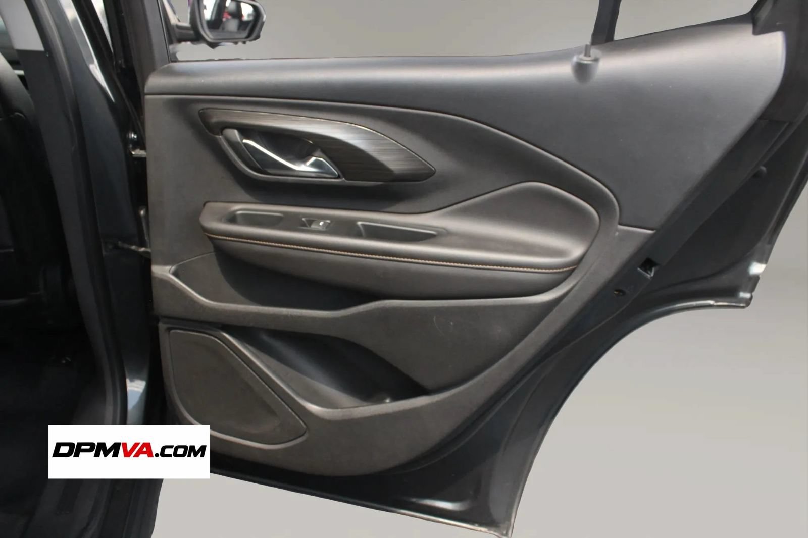 Used 2020 GMC Terrain SLT FWD image 22