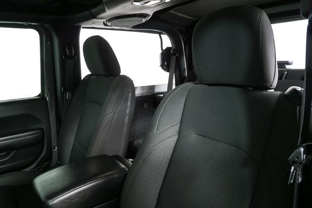 Used 2020 Jeep Wrangler Sport image 3