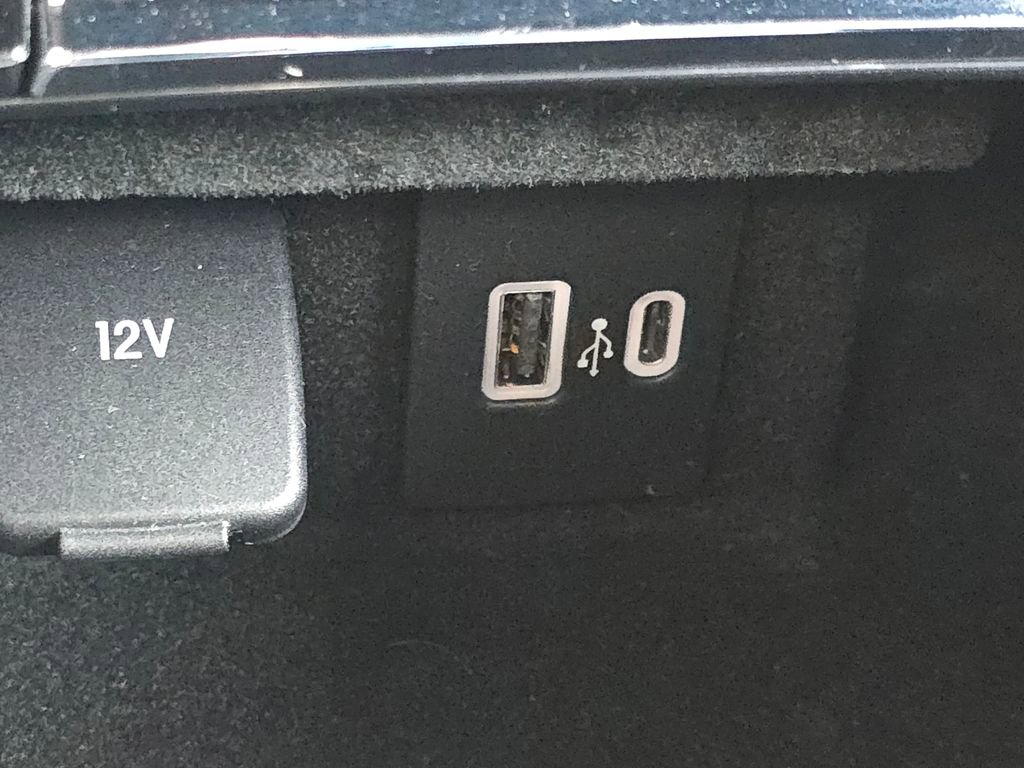 Used 2022 Lincoln Corsair Reserve w/ Luxury Package image 30