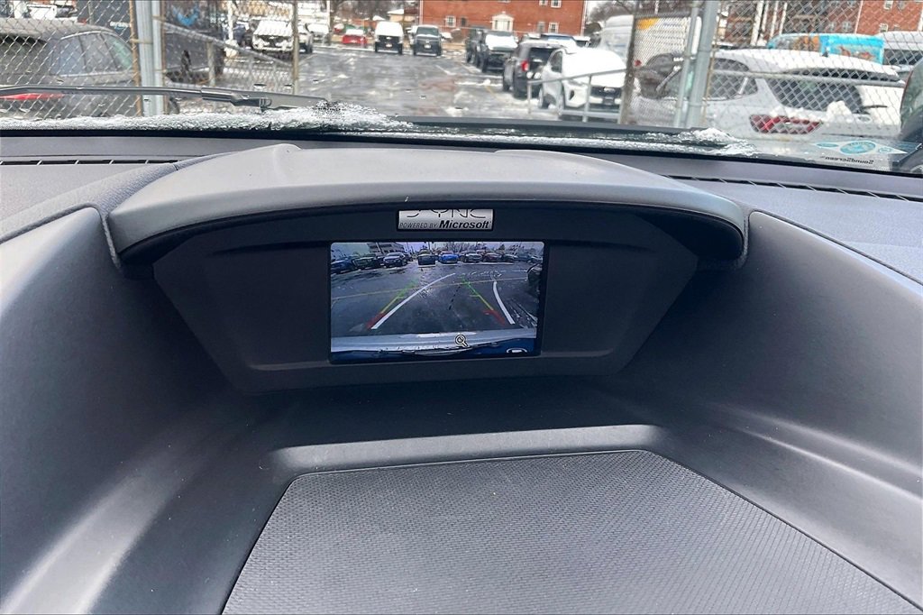 Used 2015 Ford Escape SE image 19