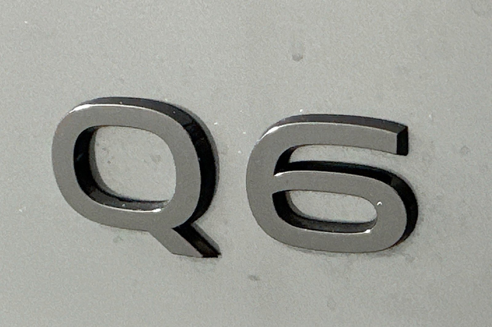 Used 2025 Audi Q6 e-tron Premium Plus w/ Premium Plus image 10