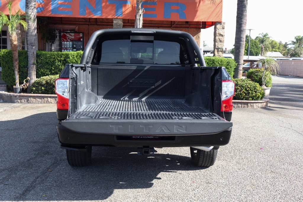 Used 2024 Nissan Titan SV w/ SV Bronze Edition Package AWD/4WD image 8