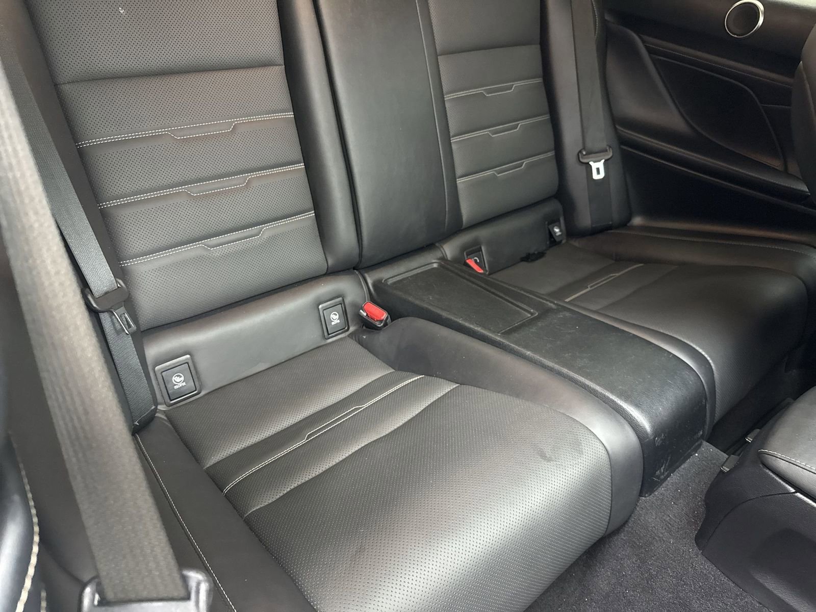 Used 2015 Lexus RC 350 w/ F Sport w/Summer Tires image 37