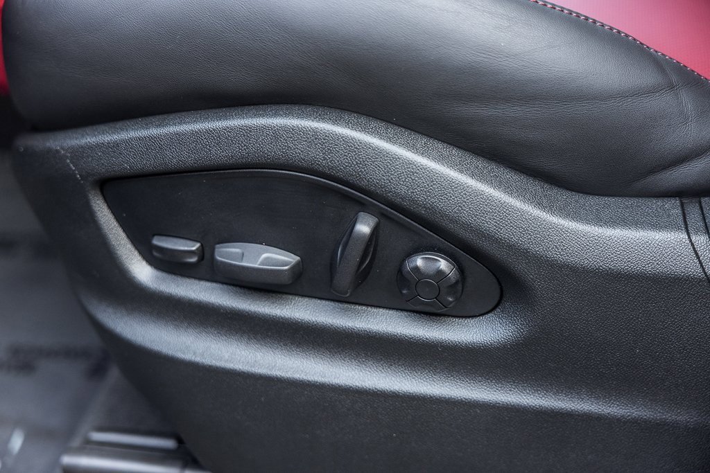 Certified 2025 Porsche Cayenne GTS image 24