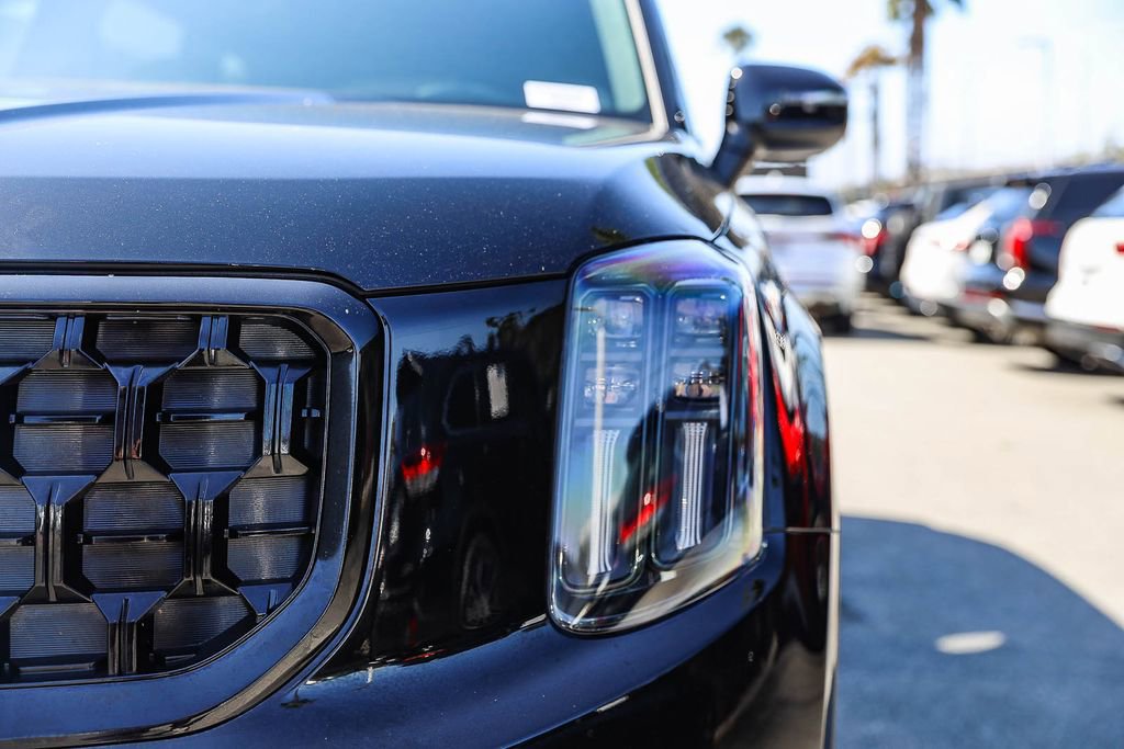 Used 2025 Kia Telluride EX X-Line AWD/4WD image 10
