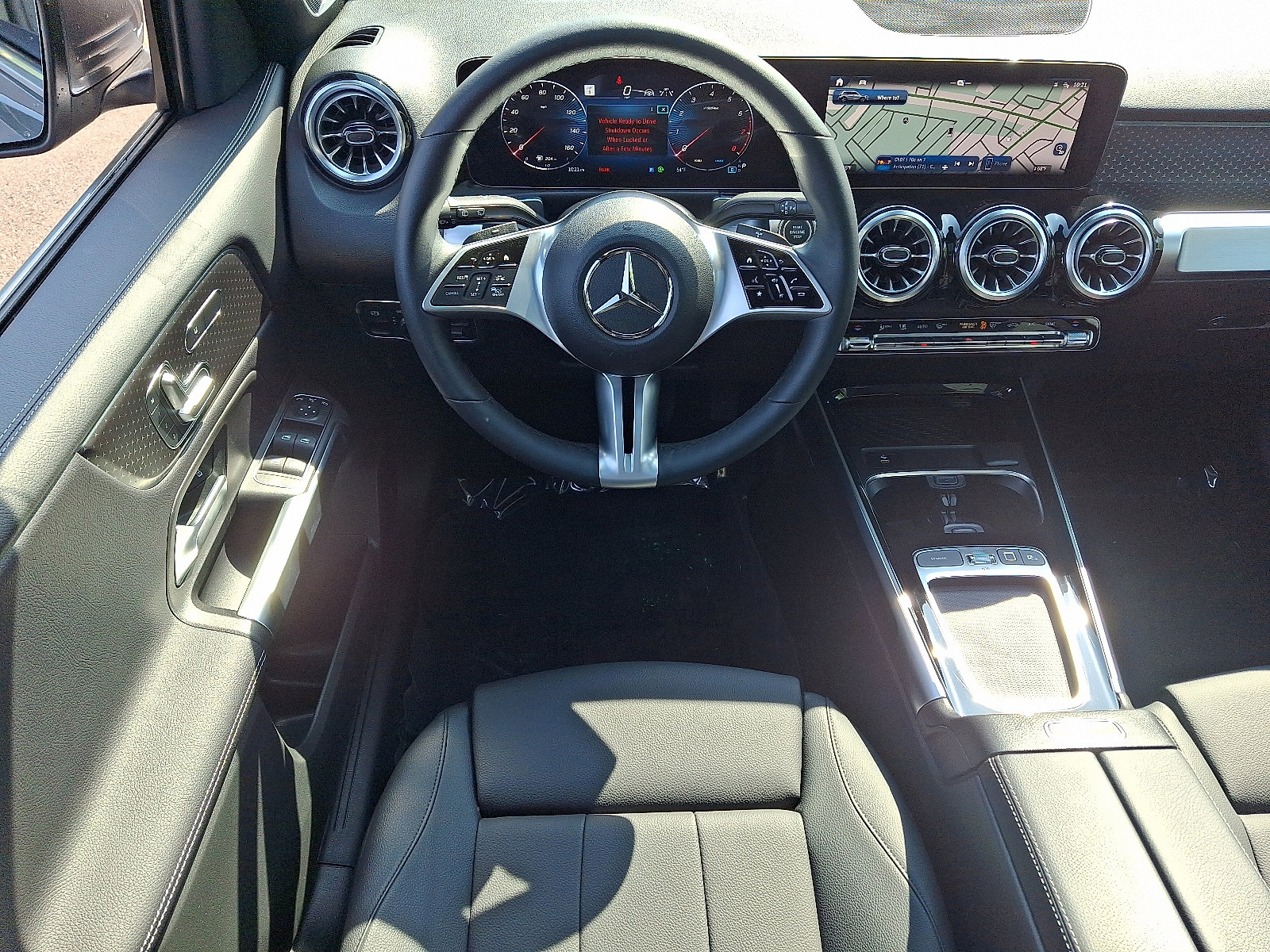New 2026 Mercedes-Benz GLB 250 4MATIC image 9