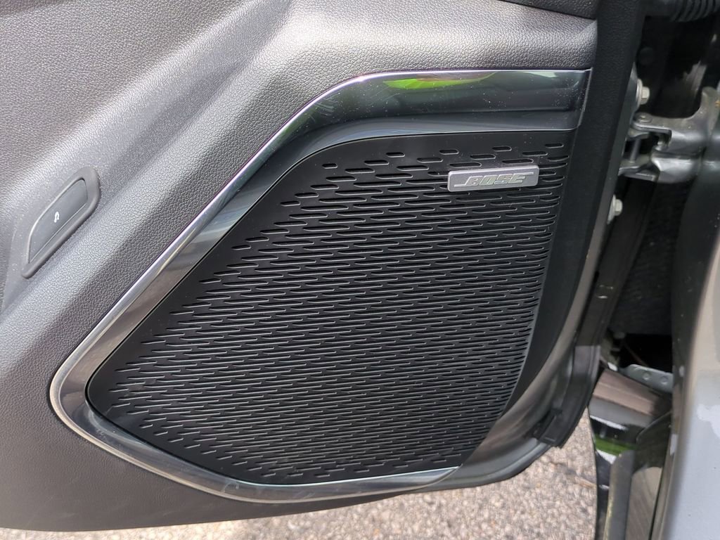 Used 2026 Chevrolet Traverse RS image 15