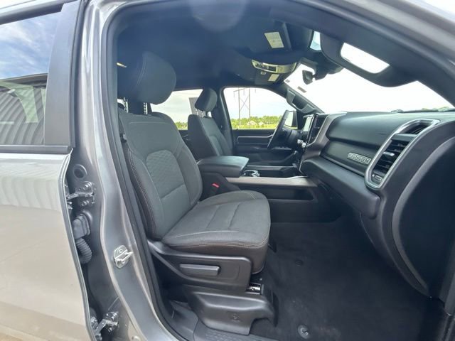 Used 2025 RAM 1500 Big Horn AWD/4WD image 39