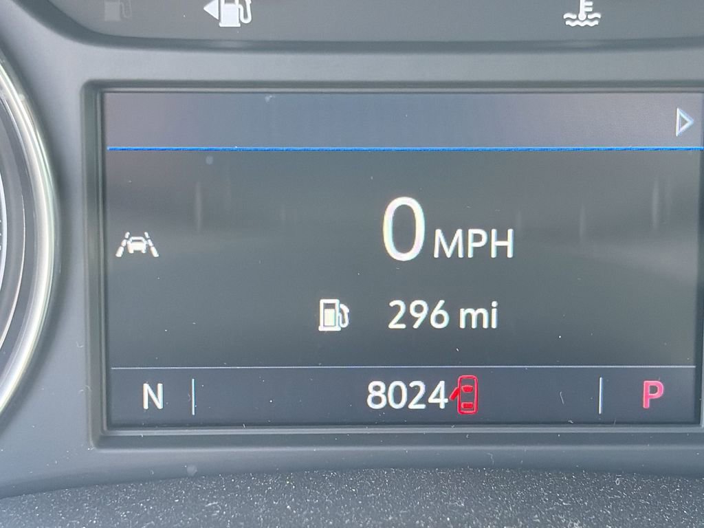Used 2024 Buick Enclave Essence FWD image 12