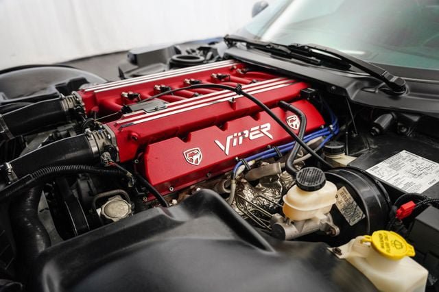 Used 2000 Dodge Viper GTS RWD image 42
