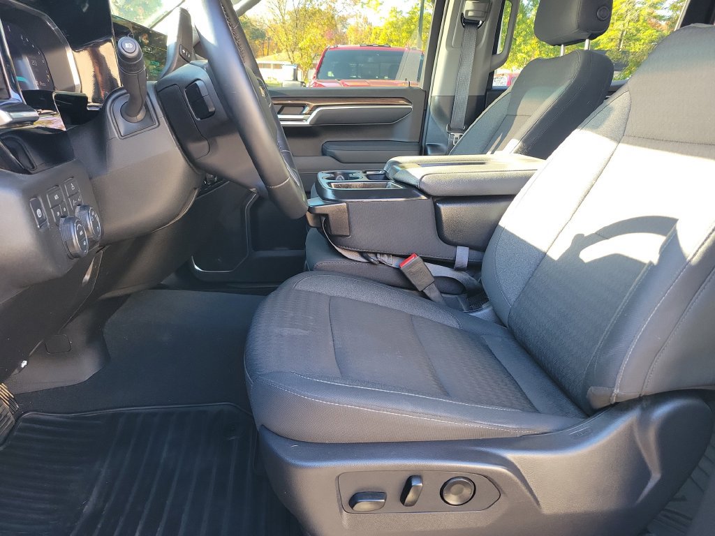 Used 2026 Chevrolet Silverado 1500 LT AWD/4WD image 26