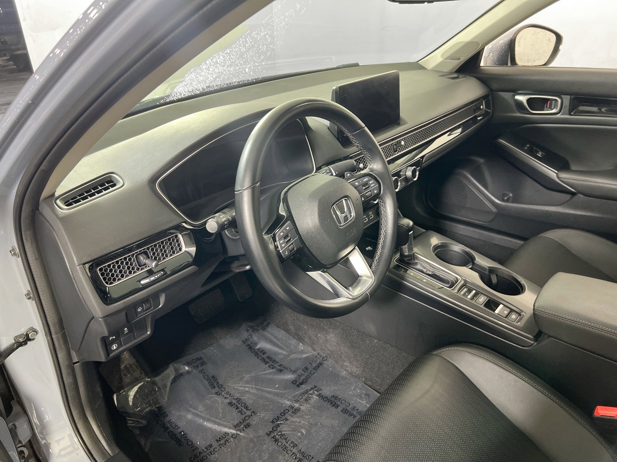 Used 2022 Honda Civic Touring image 9