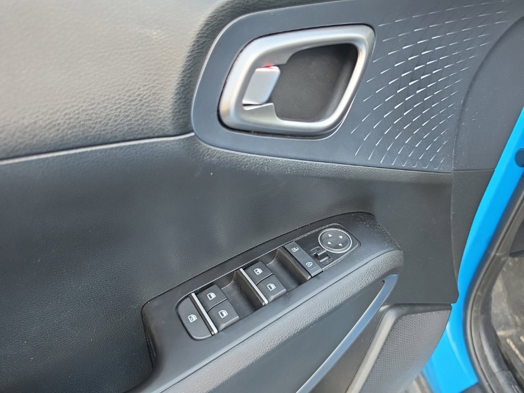 Used 2024 Kia Soul EX FWD image 11