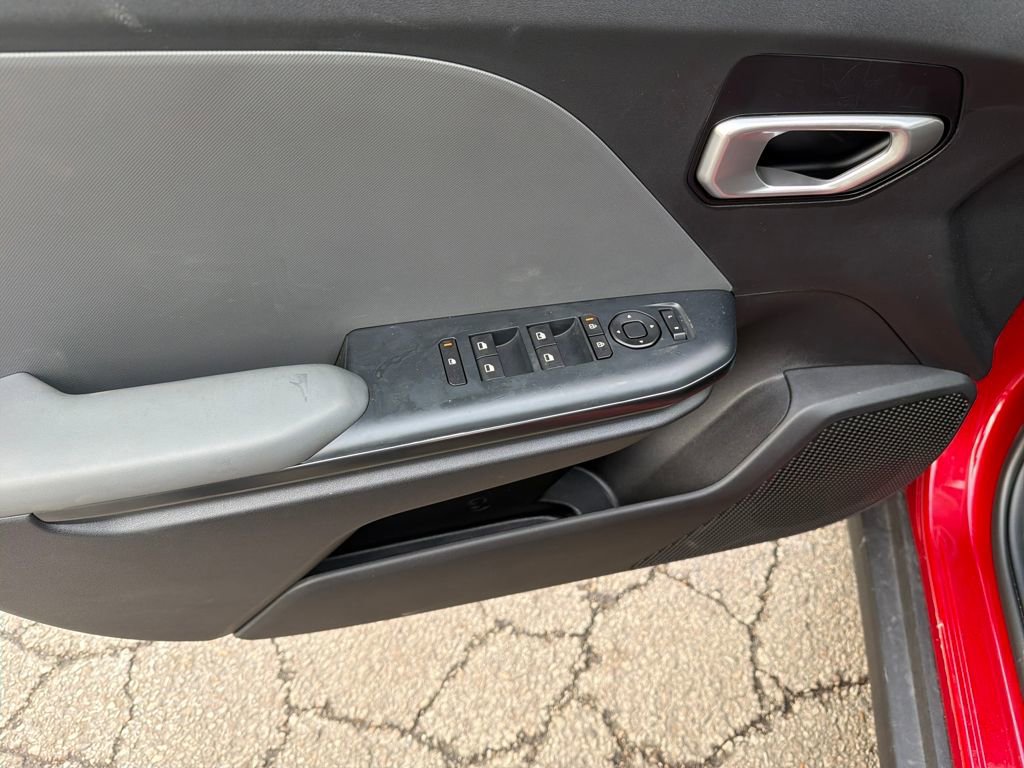 Certified 2025 Kia K4 LXS image 13