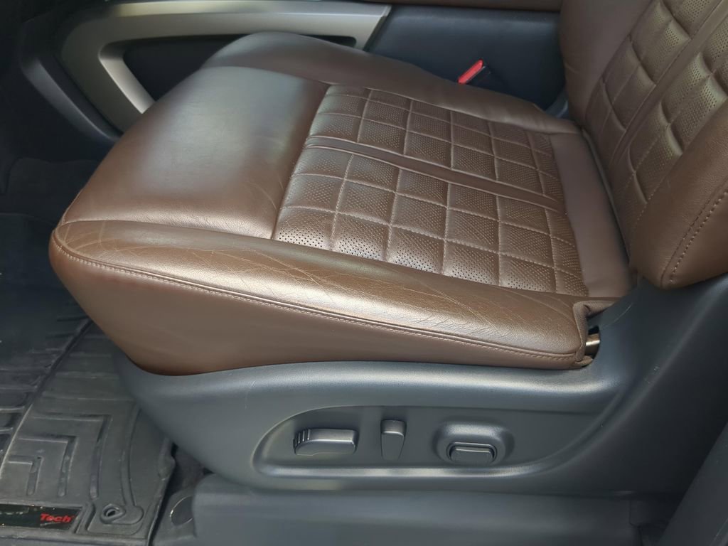 Used 2023 Nissan Titan Platinum Reserve w/ Off Road Protection Package AWD/4WD image 16