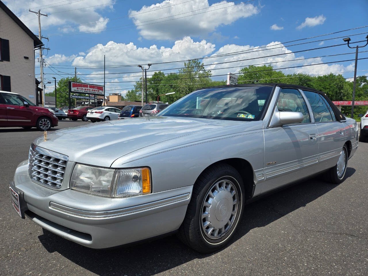Used 1999 Cadillac De Ville w/ Comfort/Convenience Pkg FWD image 10