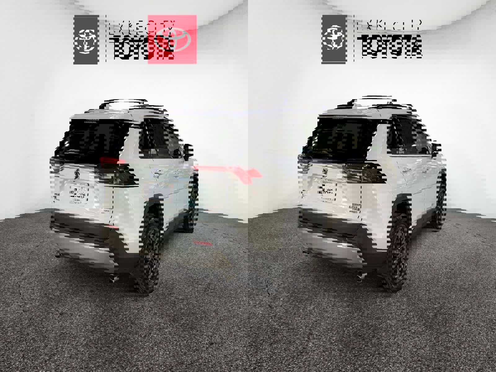 Used 2024 Toyota RAV4 Limited w/ Advanced Technology Package image 7