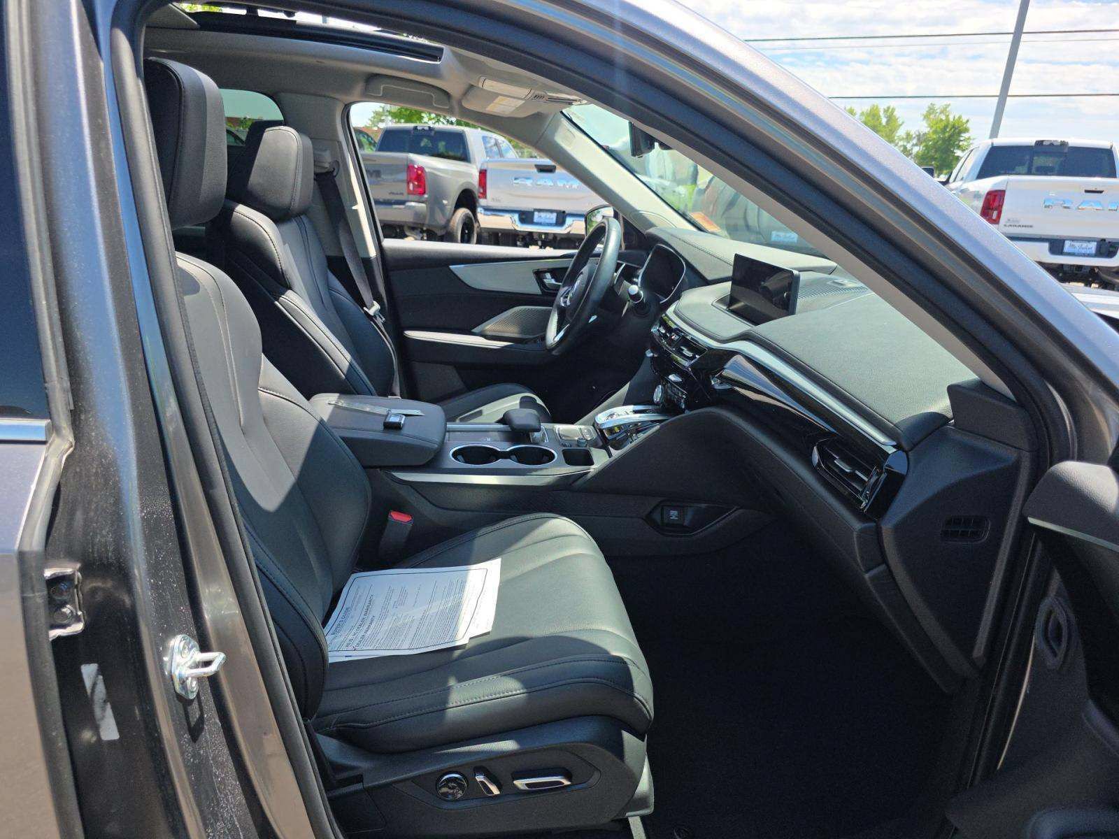 Used 2023 Acura MDX FWD image 22