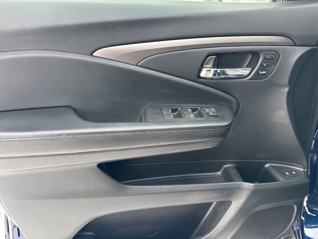 Used 2021 Honda Passport EX-L image 10