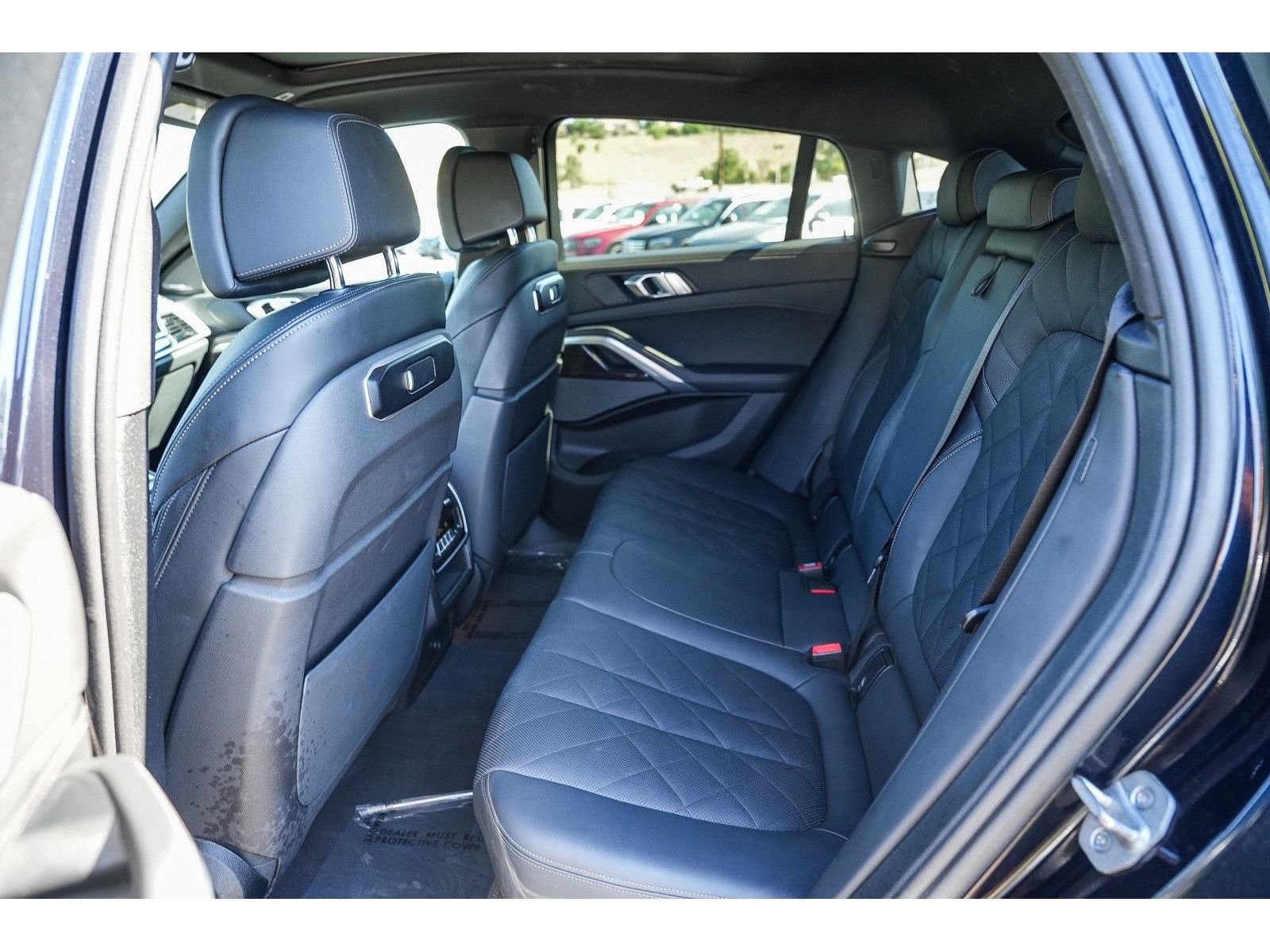 Used 2025 BMW X6 xDrive40i AWD/4WD image 18