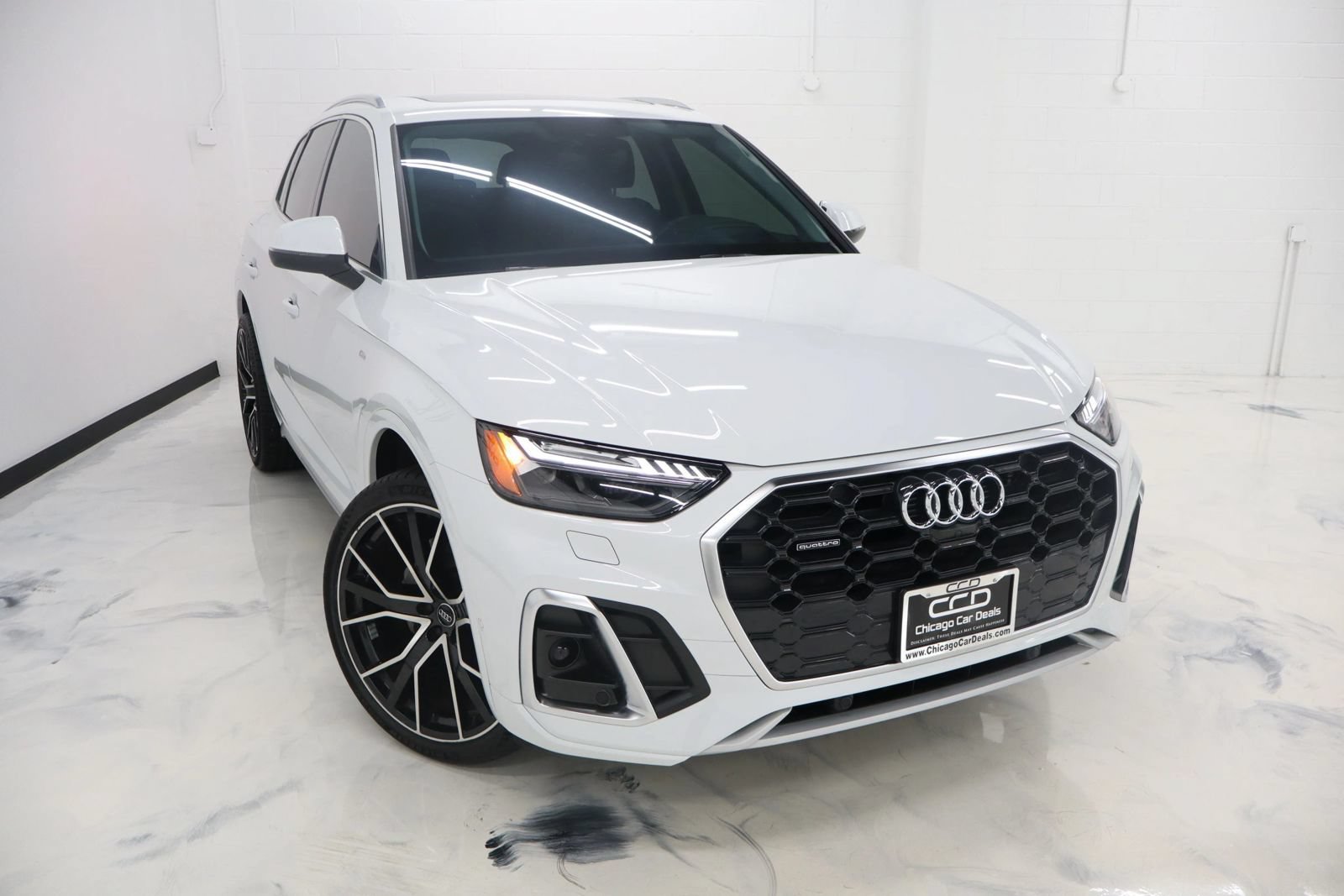 Used 2024 Audi Q5 2.0T Prestige AWD/4WD image 2