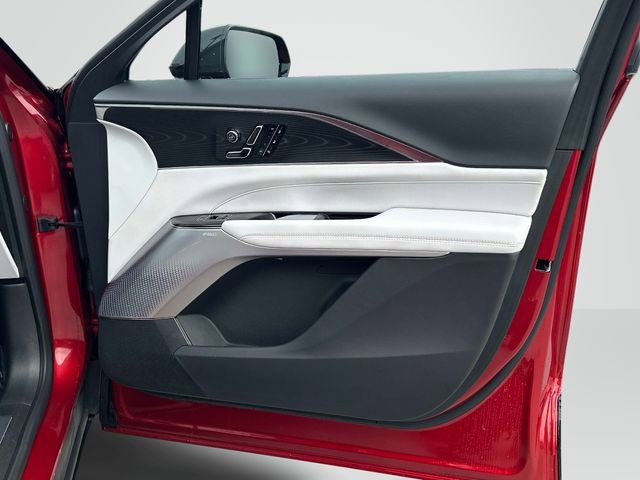 Used 2025 Cadillac Lyriq Sport image 23