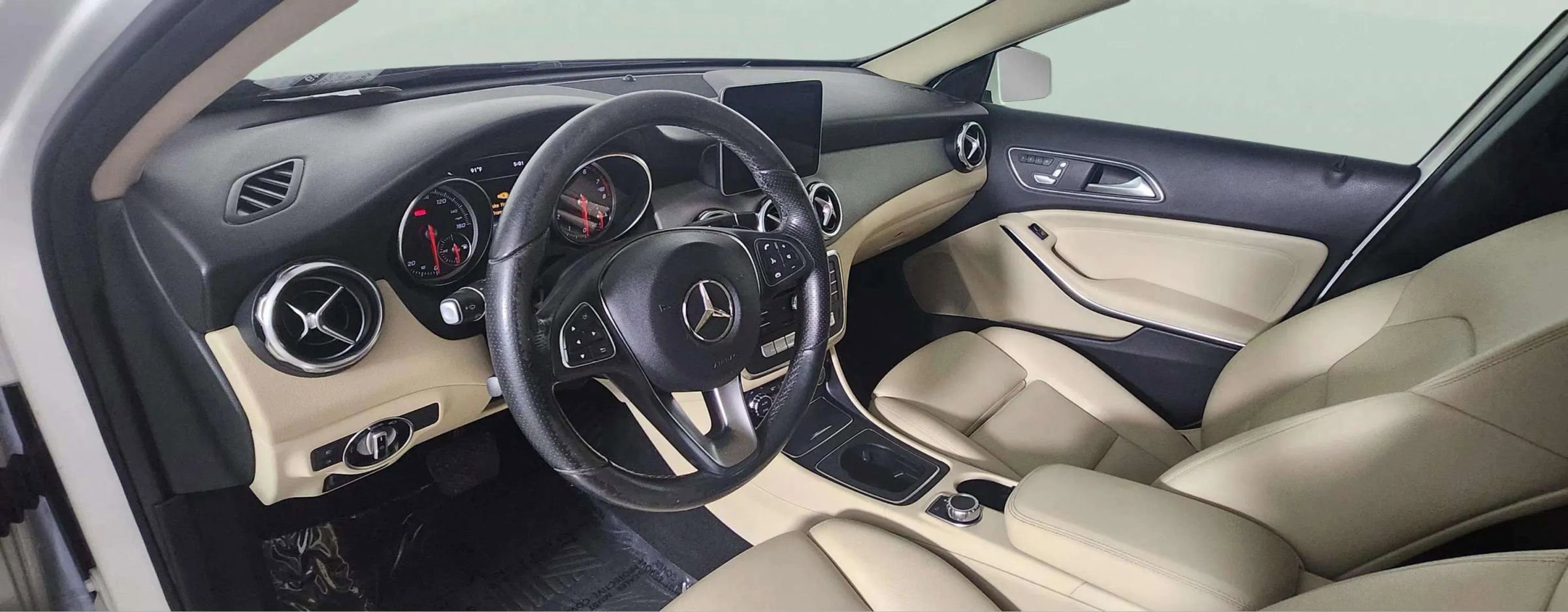 Used 2018 Mercedes-Benz GLA 250 image 11