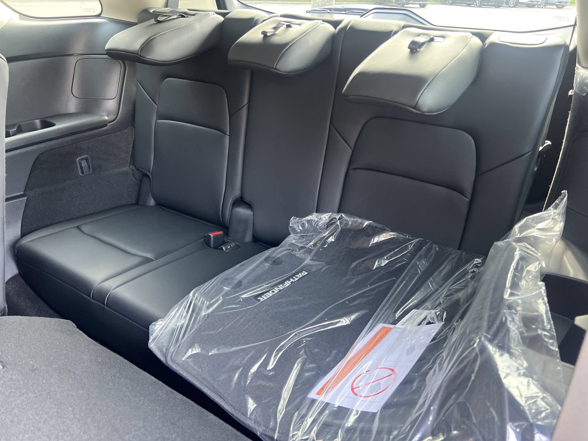New 2026 Nissan Pathfinder SL AWD/4WD image 21
