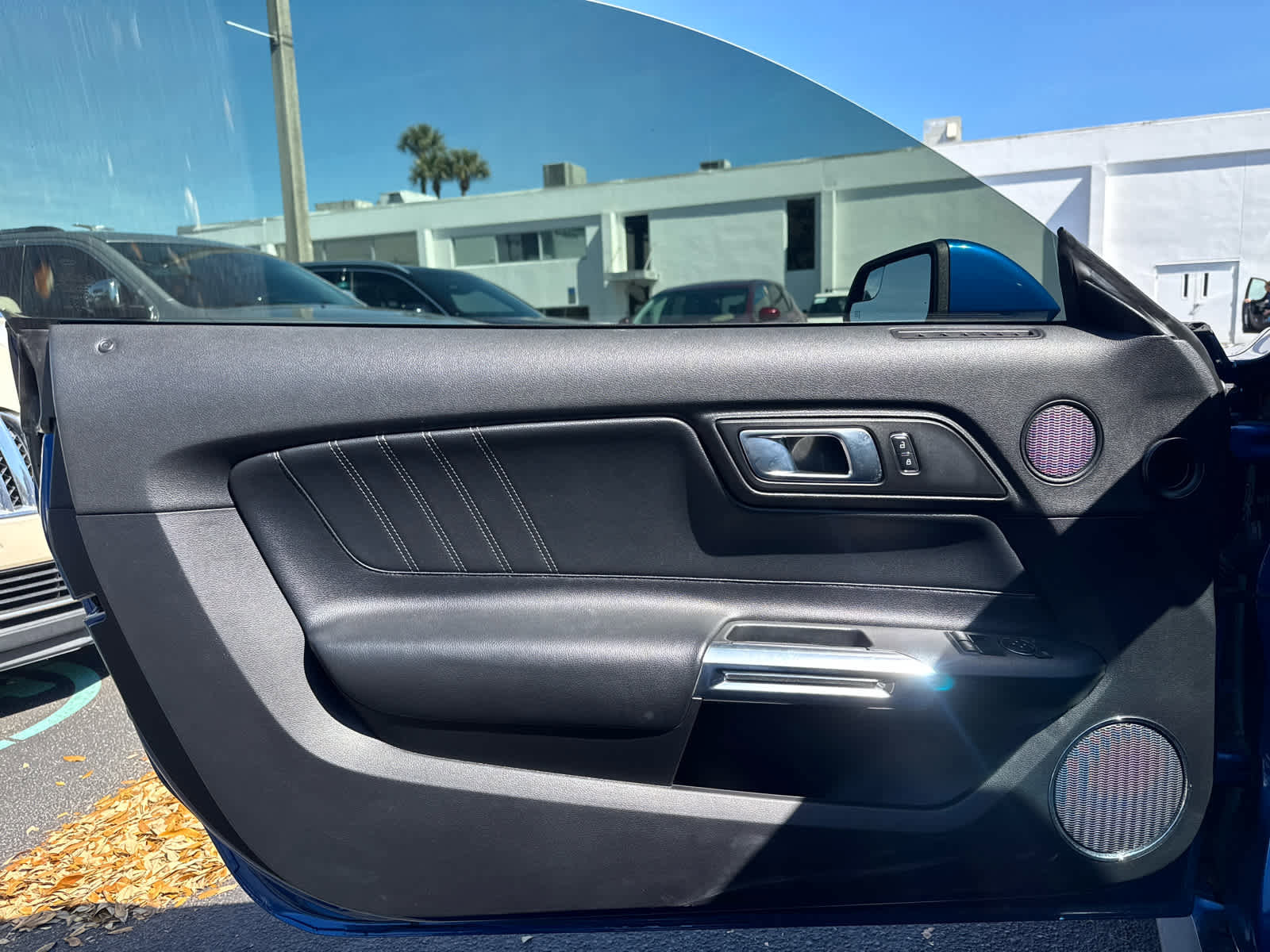 Used 2018 Ford Mustang Premium w/ Ecoboost Performance Package RWD image 12