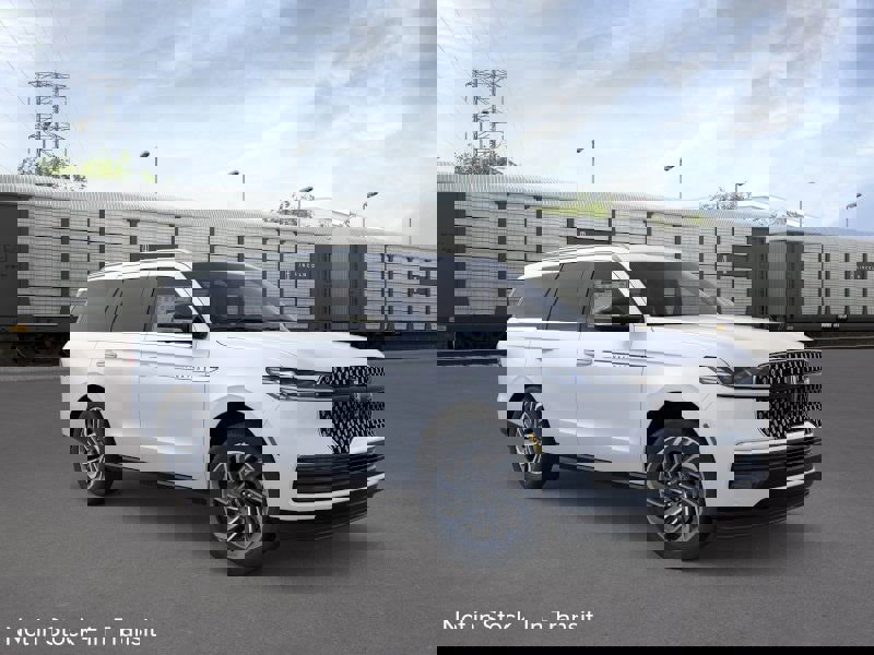 New 2026 Lincoln Navigator Reserve image 30