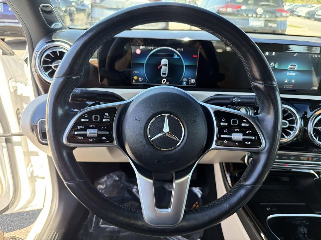 Used 2019 Mercedes-Benz A 220 4MATIC image 25