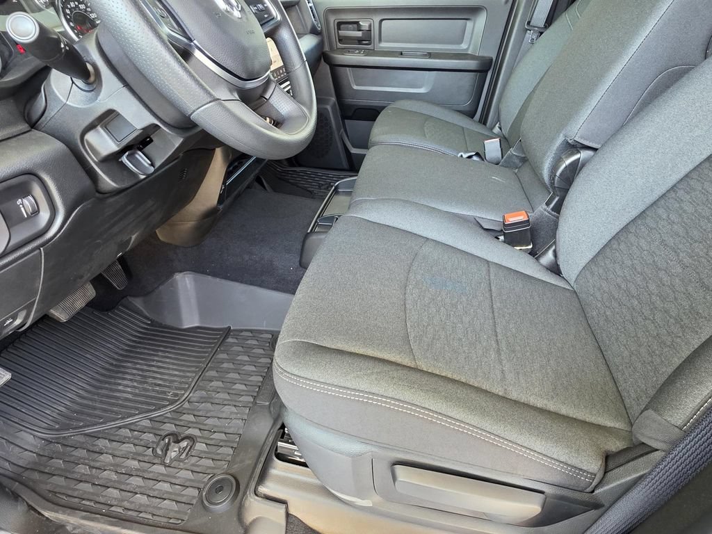 New 2026 RAM 3500 Tradesman AWD/4WD image 7