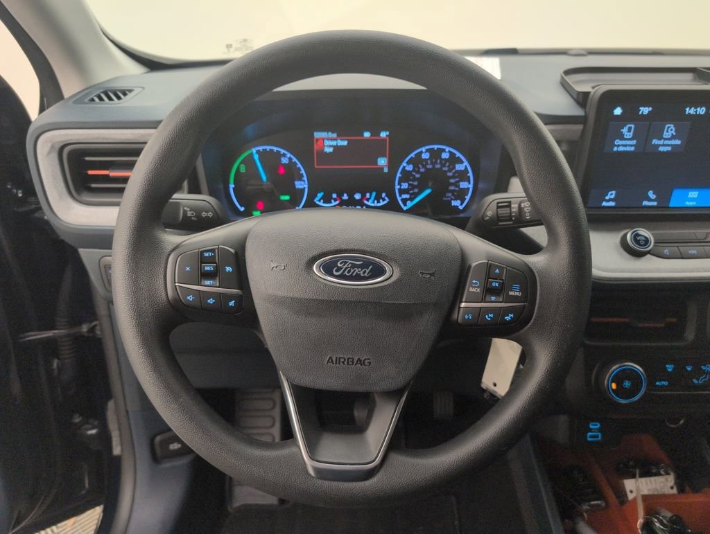 Used 2023 Ford Maverick XLT image 39