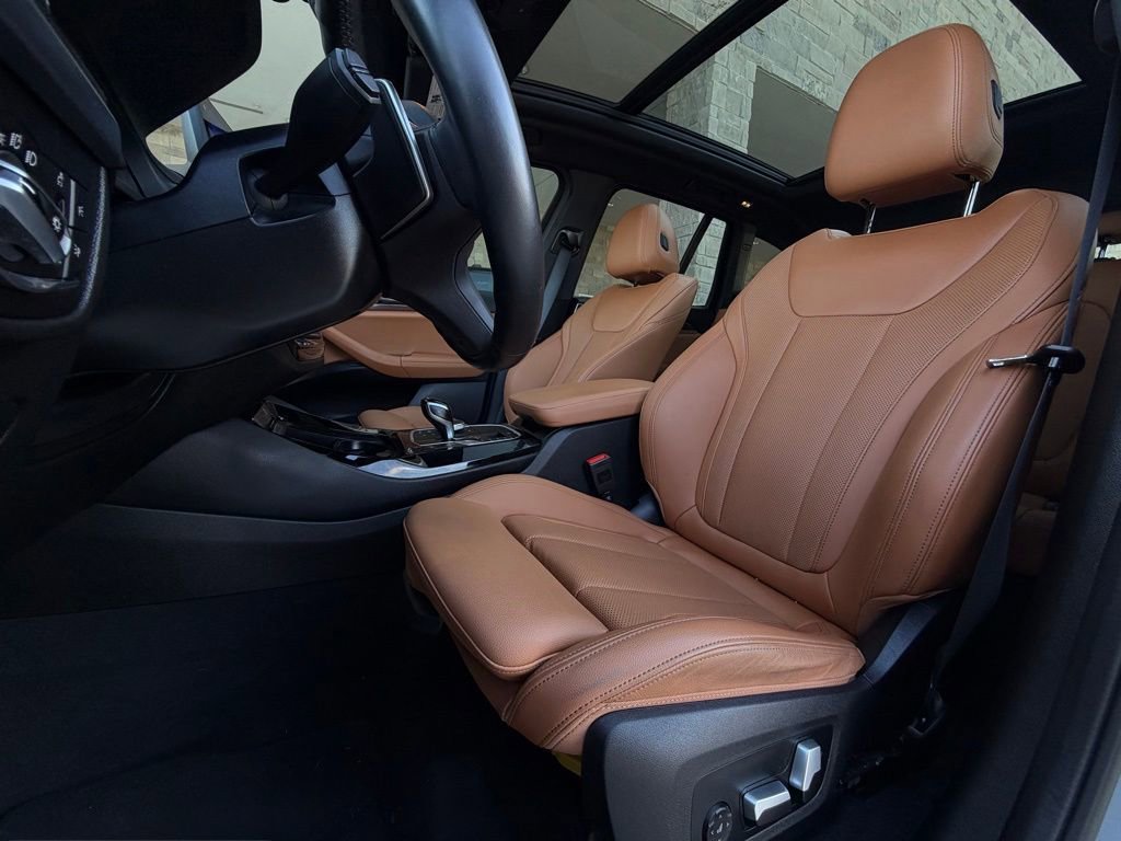 Used 2022 BMW X3 xDrive30i w/ M Sport Package 2 image 6