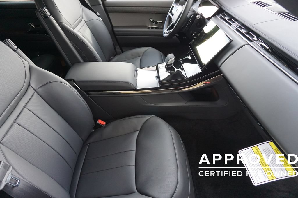 Used 2025 Land Rover Range Rover Sport Dynamic SE AWD/4WD image 23