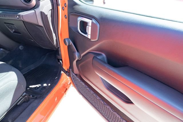 Used 2023 Jeep Wrangler Sport AWD/4WD image 46