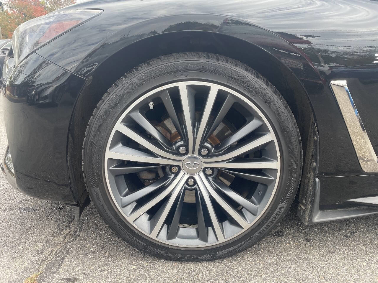 Used 2017 INFINITI Q60 3.0t w/ Cargo Package image 9