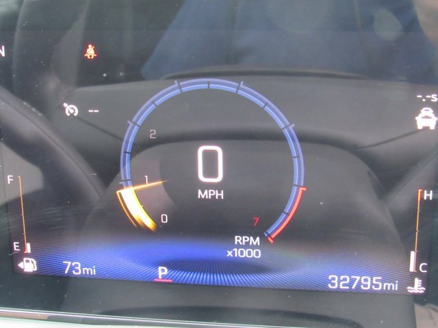 Used 2024 Chevrolet Trax LT w/ Driver Confidence Package image 19