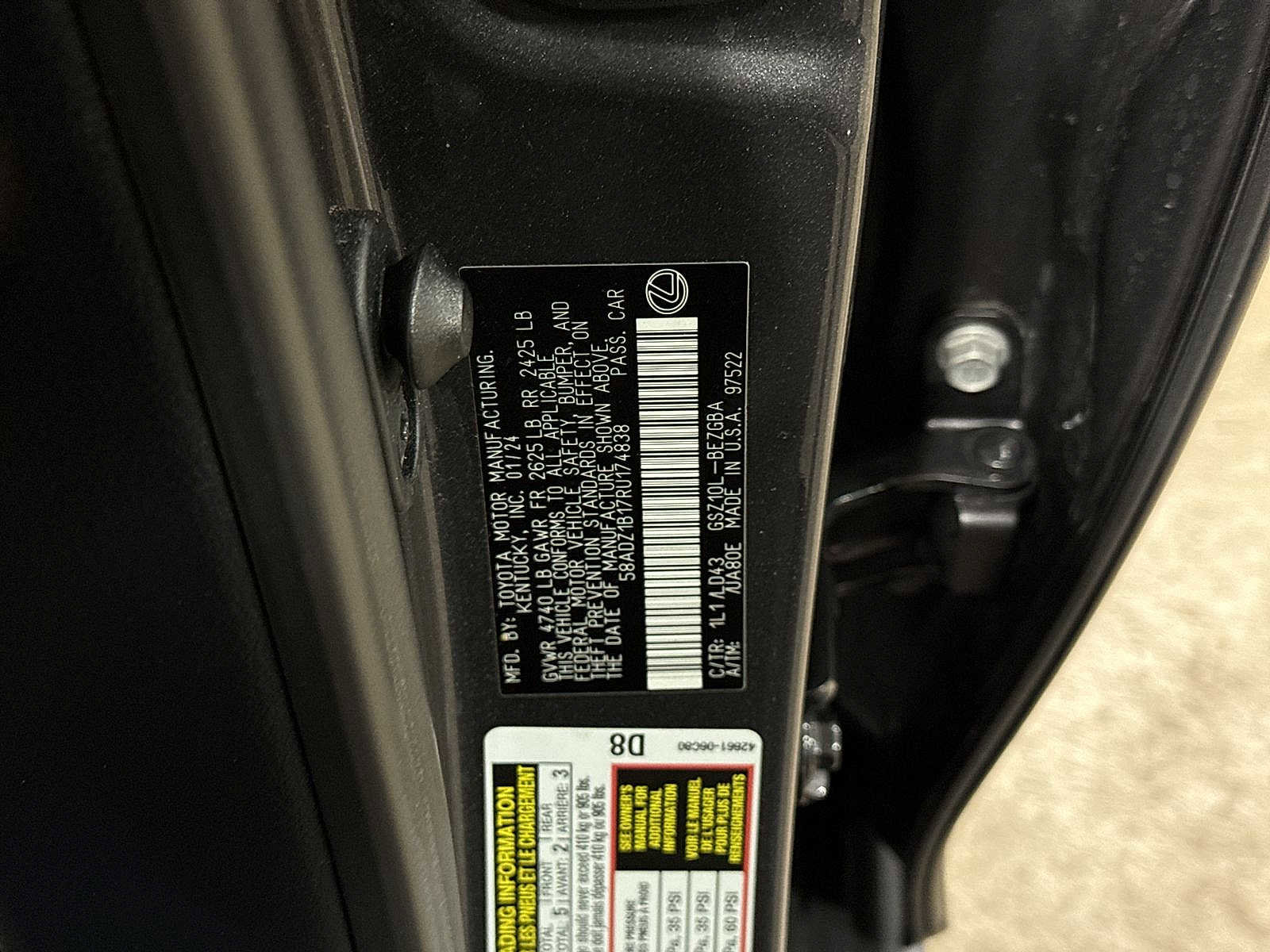 Used 2024 Lexus ES 350 w/ Premium Package image 14