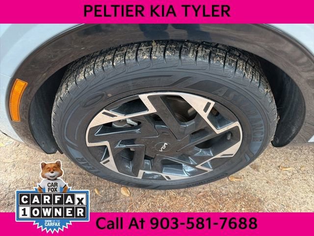 Certified 2023 Kia Sportage SX image 5