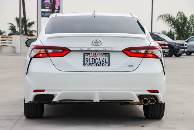Used 2023 Toyota Camry SE image 7